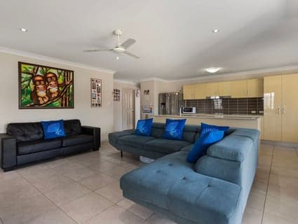 49 Regents Drive, Redbank Plains - Thumbnail 4