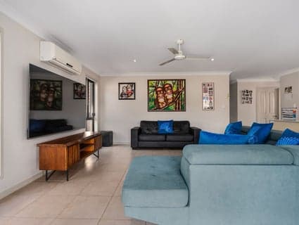 49 Regents Drive, Redbank Plains - Thumbnail 5