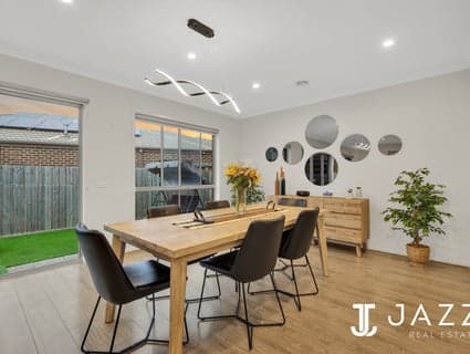 17 Bruckner Drive, Point Cook - Thumbnail 7