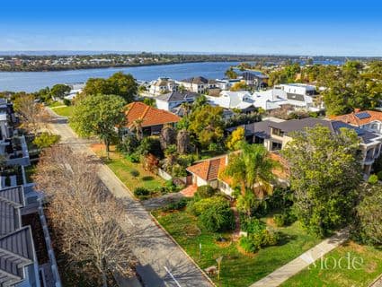 54 Ogilvie Road, Mount Pleasant - Thumbnail 8