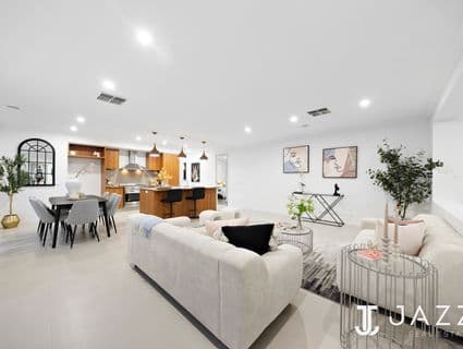 8 Oakland Avenue, Point Cook - Thumbnail 6