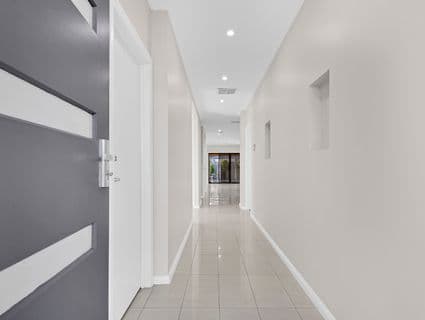 11 Penfold Street, Craigieburn - Thumbnail 2
