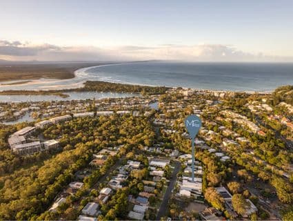 14 Coral Tree Avenue, Noosa Heads - Thumbnail 2
