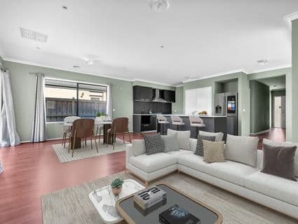 404, Lyndhurst - Thumbnail 2