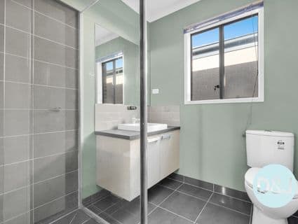 404, Lyndhurst - Thumbnail 7