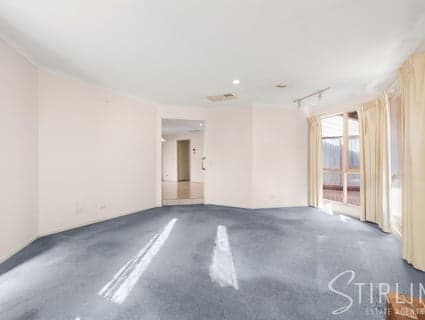 98 Lawless Drive, Cranbourne North - Thumbnail 8