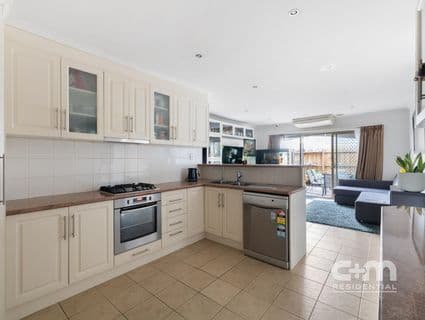 404, Glenroy - Thumbnail 3