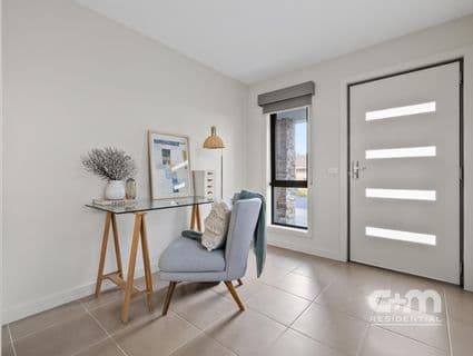 404, Glenroy - Thumbnail 2