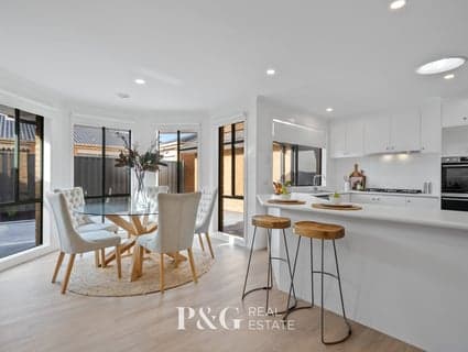 19 Cromford Crescent, Narre Warren South - Thumbnail 4