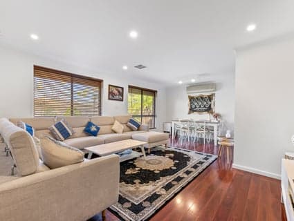 18 Taranaki Court, Greenwith - Thumbnail 4
