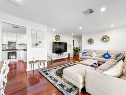 18 Taranaki Court, Greenwith - Thumbnail 6