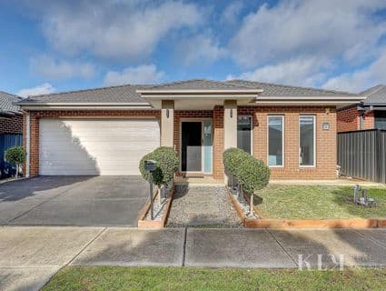 6 Lemon Myrtle Way, Craigieburn - Image 1