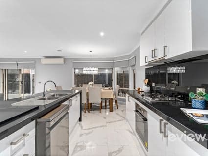 7 Melliodora Court, Manor Lakes - Thumbnail 8