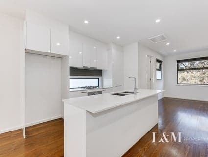 3/29 Collier Court, Strathmore Heights - Thumbnail 4