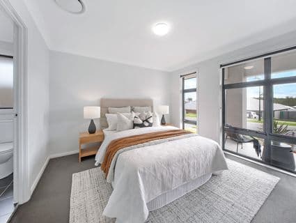 20 Brooker Drive, North Rothbury - Thumbnail 2