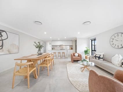 20 Brooker Drive, North Rothbury - Thumbnail 5