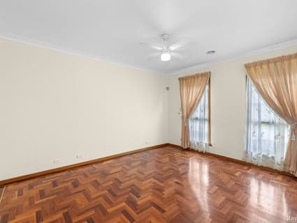7 Lochton Court, Greenvale - Thumbnail 4