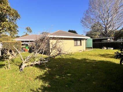 8 Zara Court, Frankston - Image 1