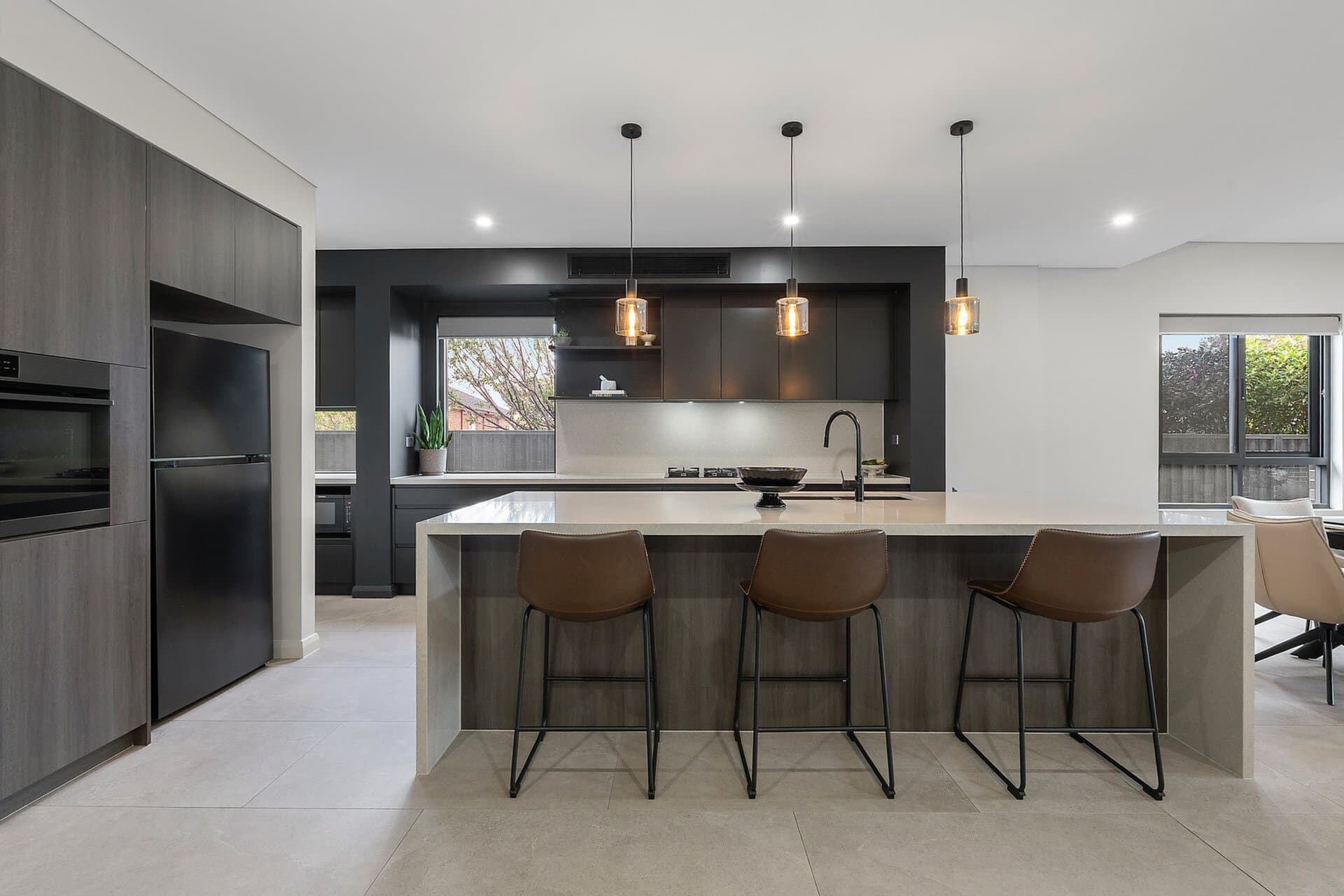 2 Clermont Avenue, Ryde, Ryde - Thumbnail 2