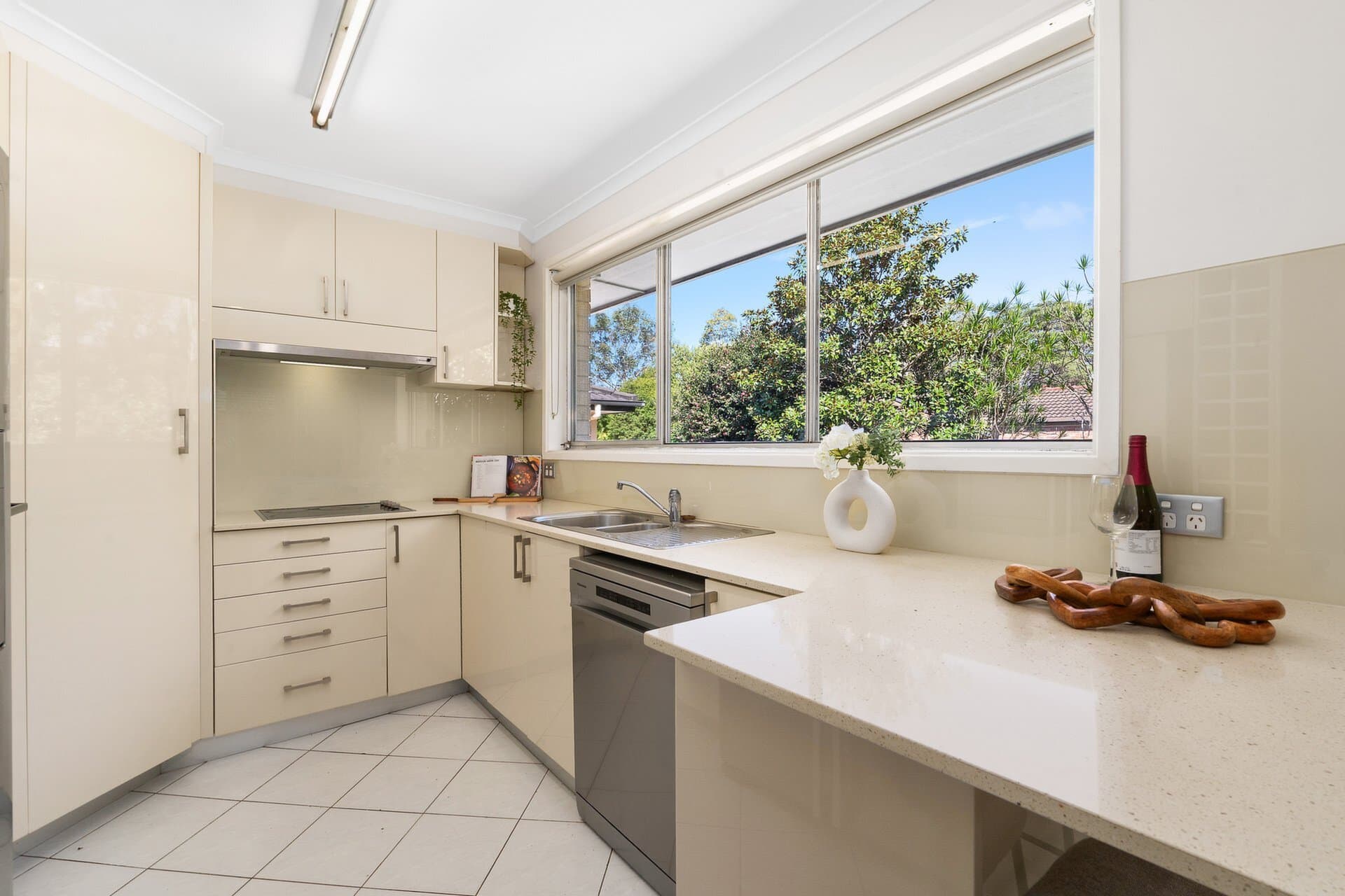 3 Nash Place, North Ryde, North Ryde - Thumbnail 2