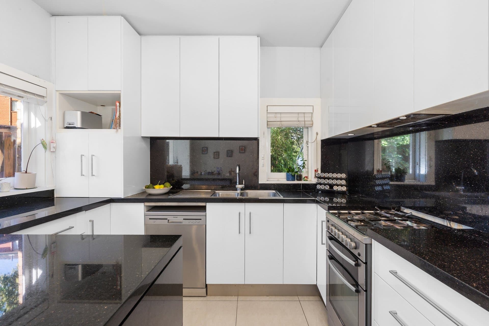 2 Gaza Road, West Ryde, West Ryde - Thumbnail 5