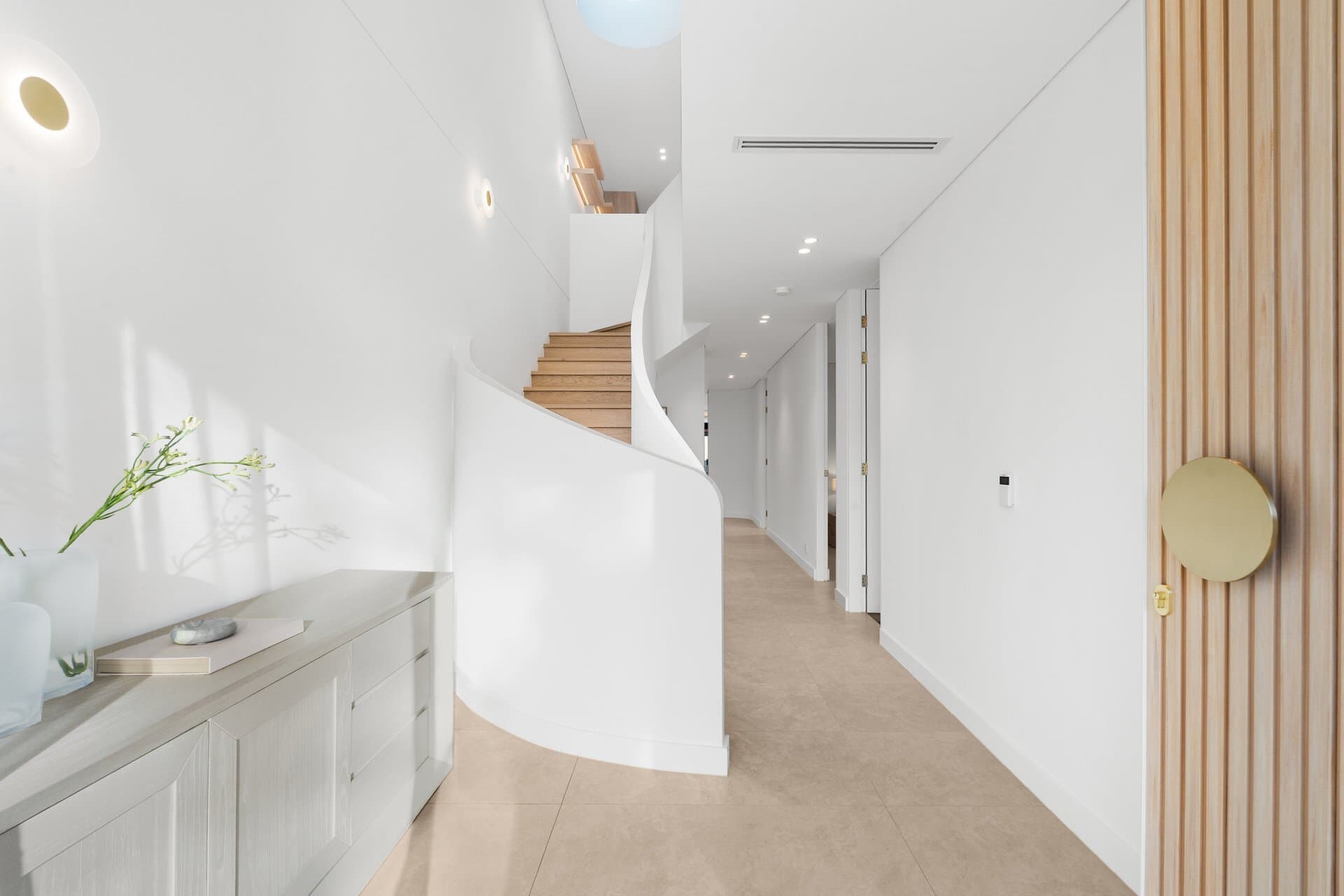 49 Boyce Street, Ryde, Ryde - Thumbnail 2