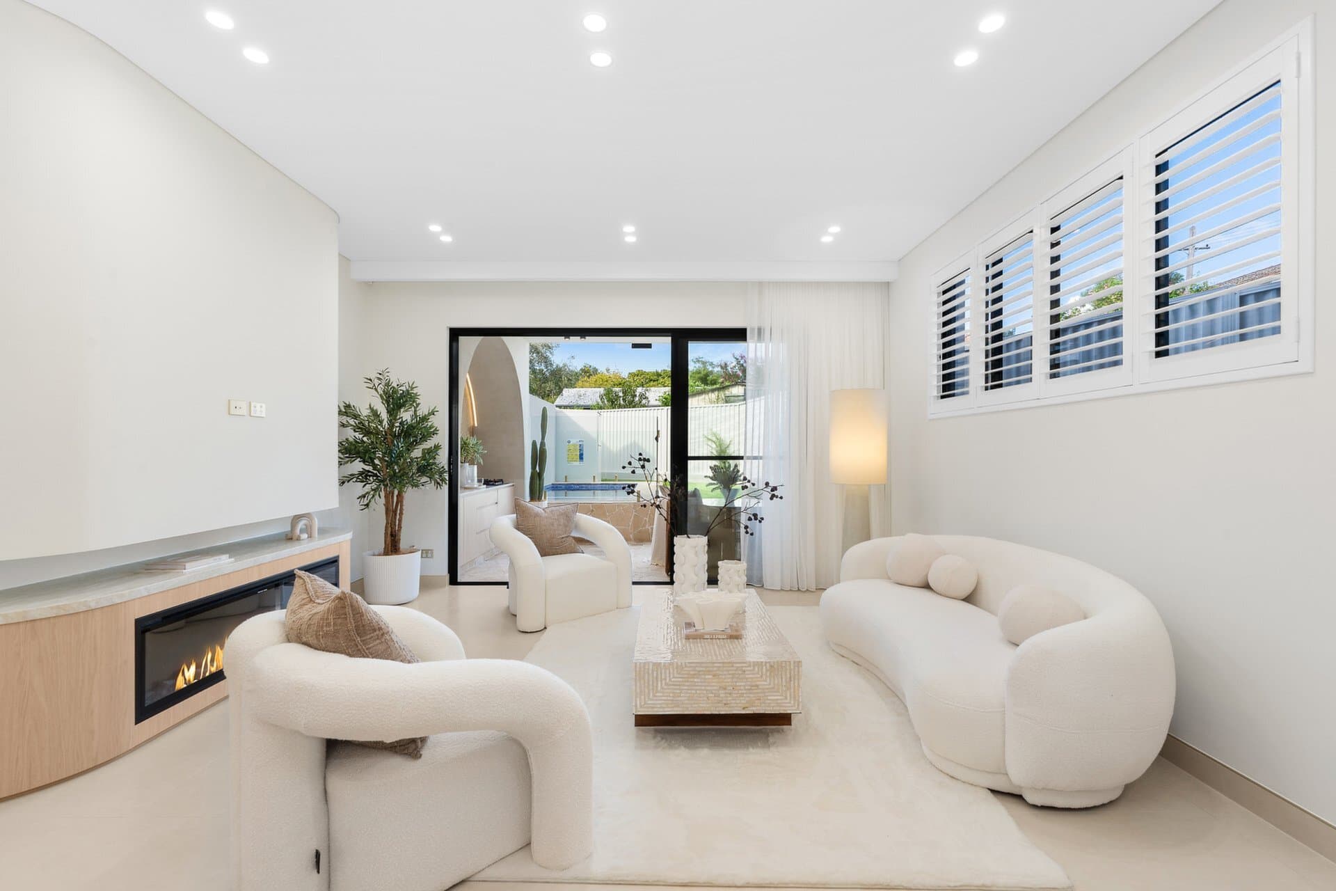27 Smalls Road, Ryde, Ryde - Thumbnail 4