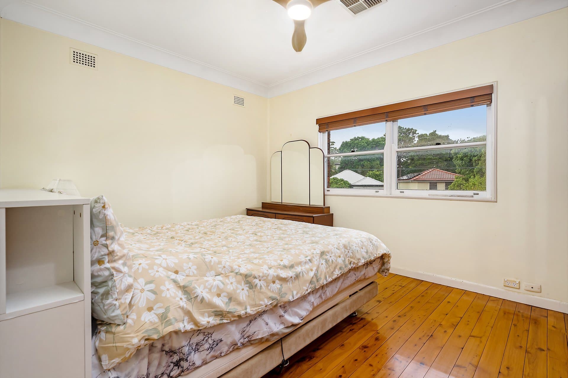 12 Dobson Crescent, Ryde, Ryde - Thumbnail 8