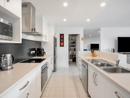 16 Assisi Avenue, Riverside - Thumbnail 2