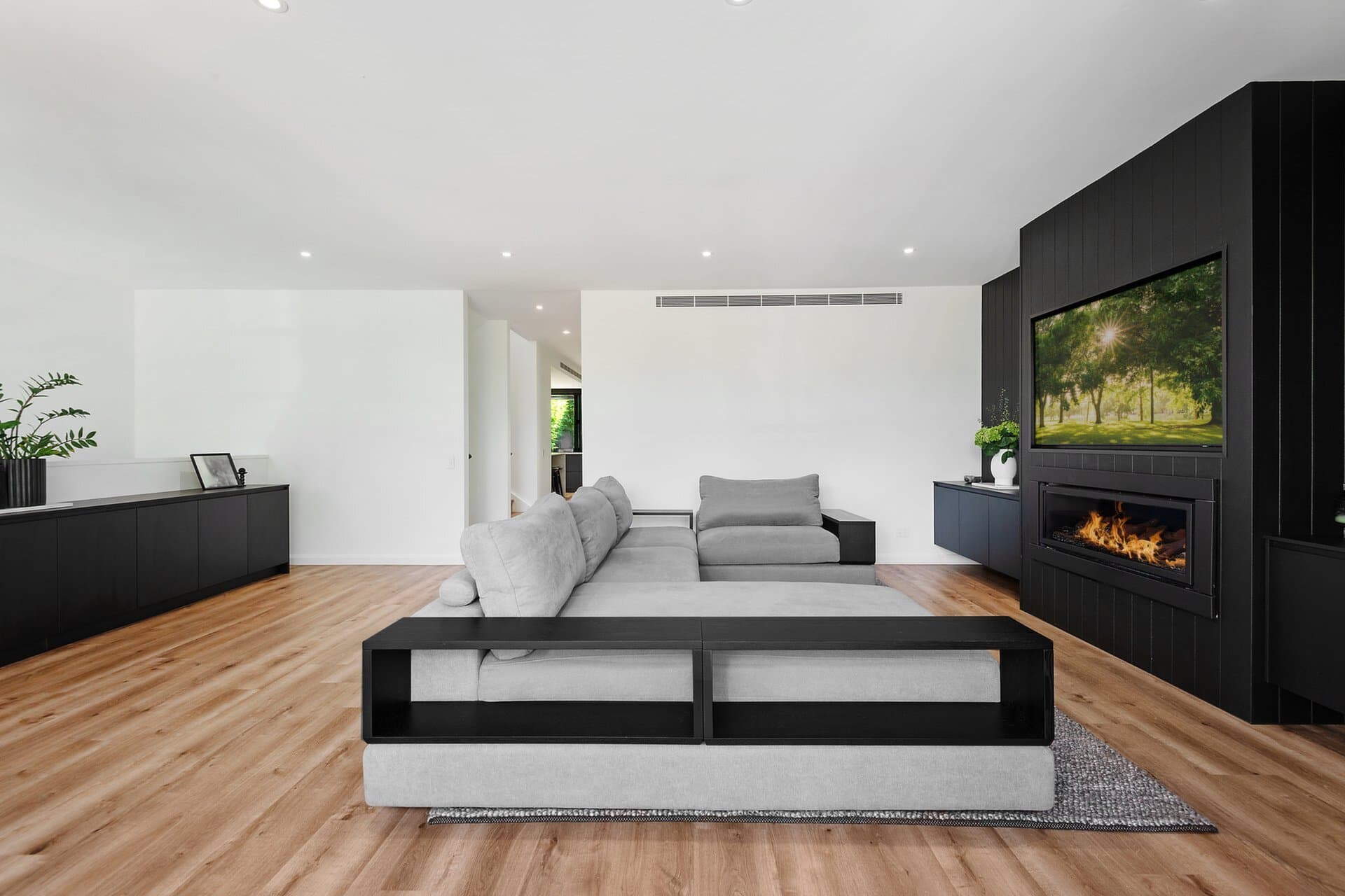 10 Bennelong Way, Ryde, Ryde - Thumbnail 4
