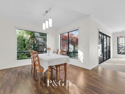 8/134 Golf Links Road, Berwick - Thumbnail 2