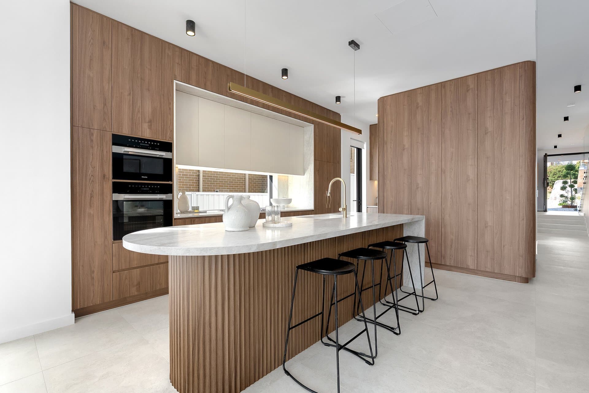 11 Phillip Road, Putney, Putney - Thumbnail 4