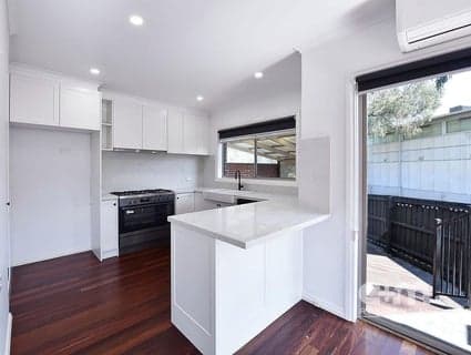 3/11 Oak Street, Pascoe Vale - Thumbnail 3