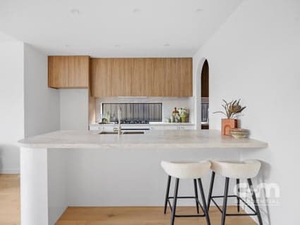 12A Eucra Street, Hadfield - Thumbnail 6