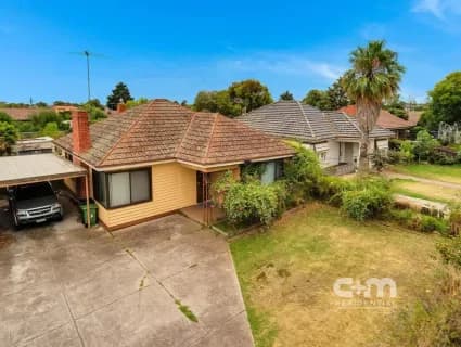 997 Pascoe Vale Road, JACANA, Jacana - Image 1