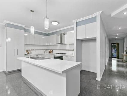 21 Bottlebrush Road, Craigieburn - Thumbnail 7