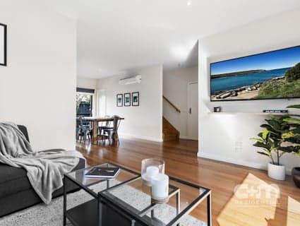 142 Cardinal Road, Glenroy - Thumbnail 3