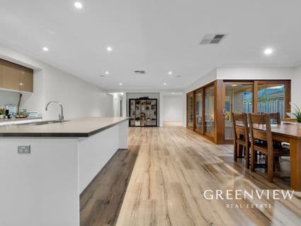 56 Strettle Crescent, Cranbourne North - Thumbnail 4