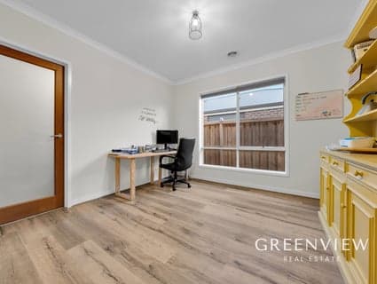 56 Strettle Crescent, Cranbourne North - Thumbnail 8