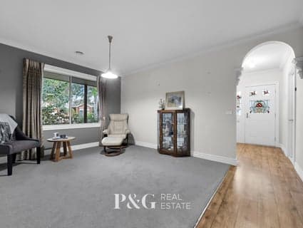 32 Champagne Grove, Narre Warren South - Thumbnail 4