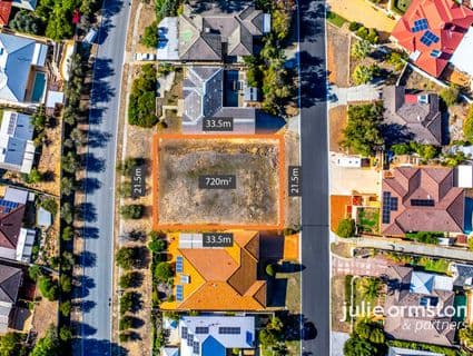 56 Stillwater Way, Edgewater - Thumbnail 2