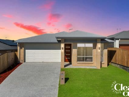33 Tamarind Crescent, Park Ridge - Image 1