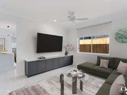 33 Tamarind Crescent, Park Ridge - Thumbnail 4