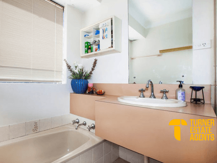 36 South Lake Drive, South Lake - Thumbnail 4