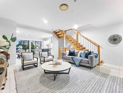 2/3 Sibley Street, North Lakes - Thumbnail 2