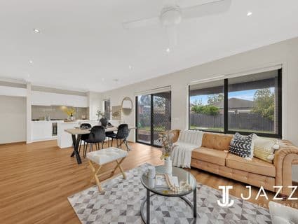 401 Boardwalk Boulevard, Point Cook - Thumbnail 4