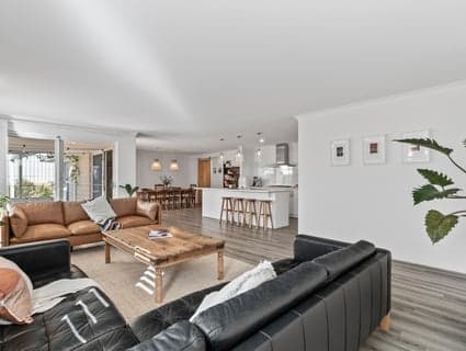 262 Marillana Drive, Golden Bay - Thumbnail 7