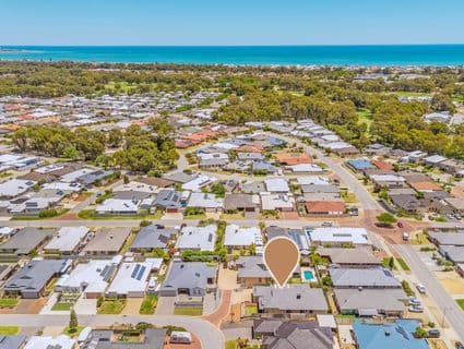 35 Eldorado Loop, Meadow Springs - Thumbnail 2