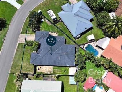 12 Fairmeadow Drive, Mount Pleasant - Thumbnail 2