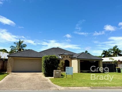 12 Fairmeadow Drive, Mount Pleasant - Thumbnail 3